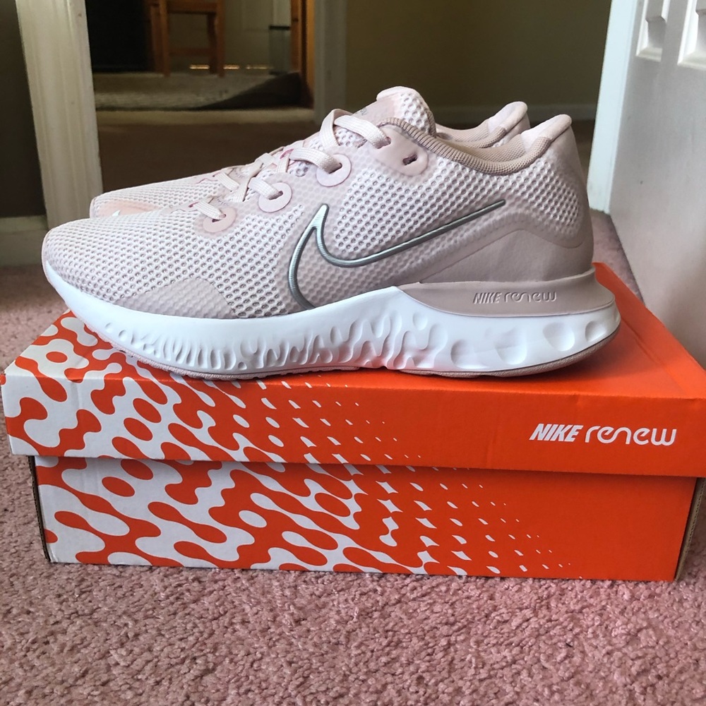 Nike Renew Sneakers